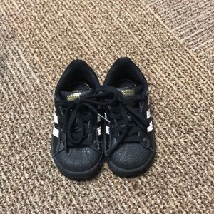 Kid shoes